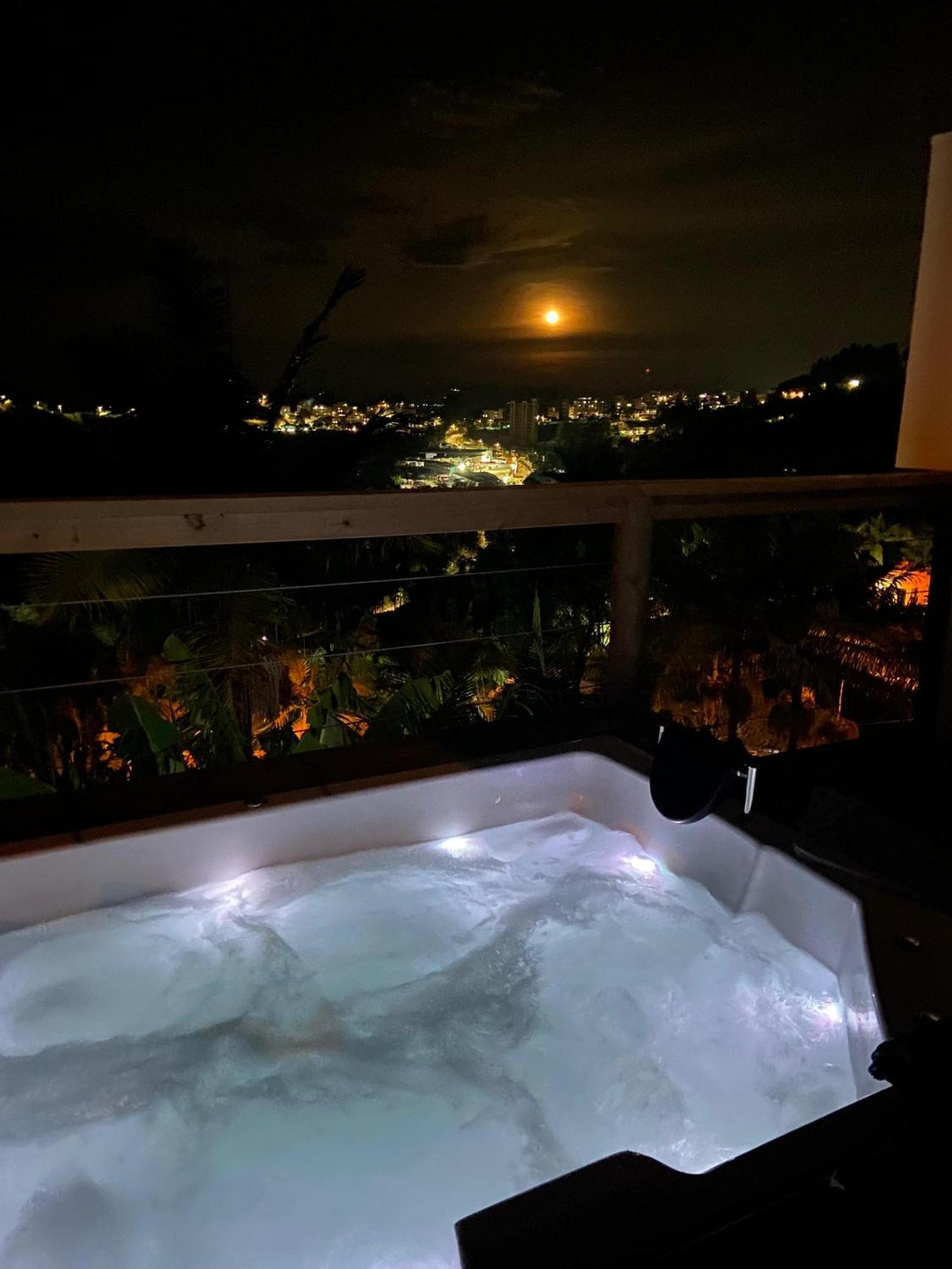 Mayka Cabanas Con Jacuzzi Guatape Exterior photo